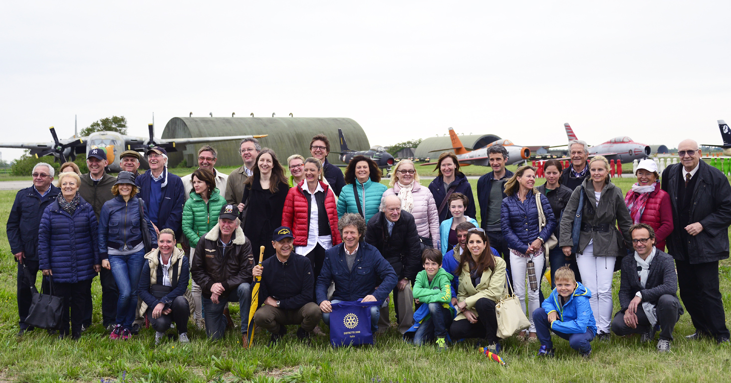 20150503 Gruppone foto Maria LT 10 X 20